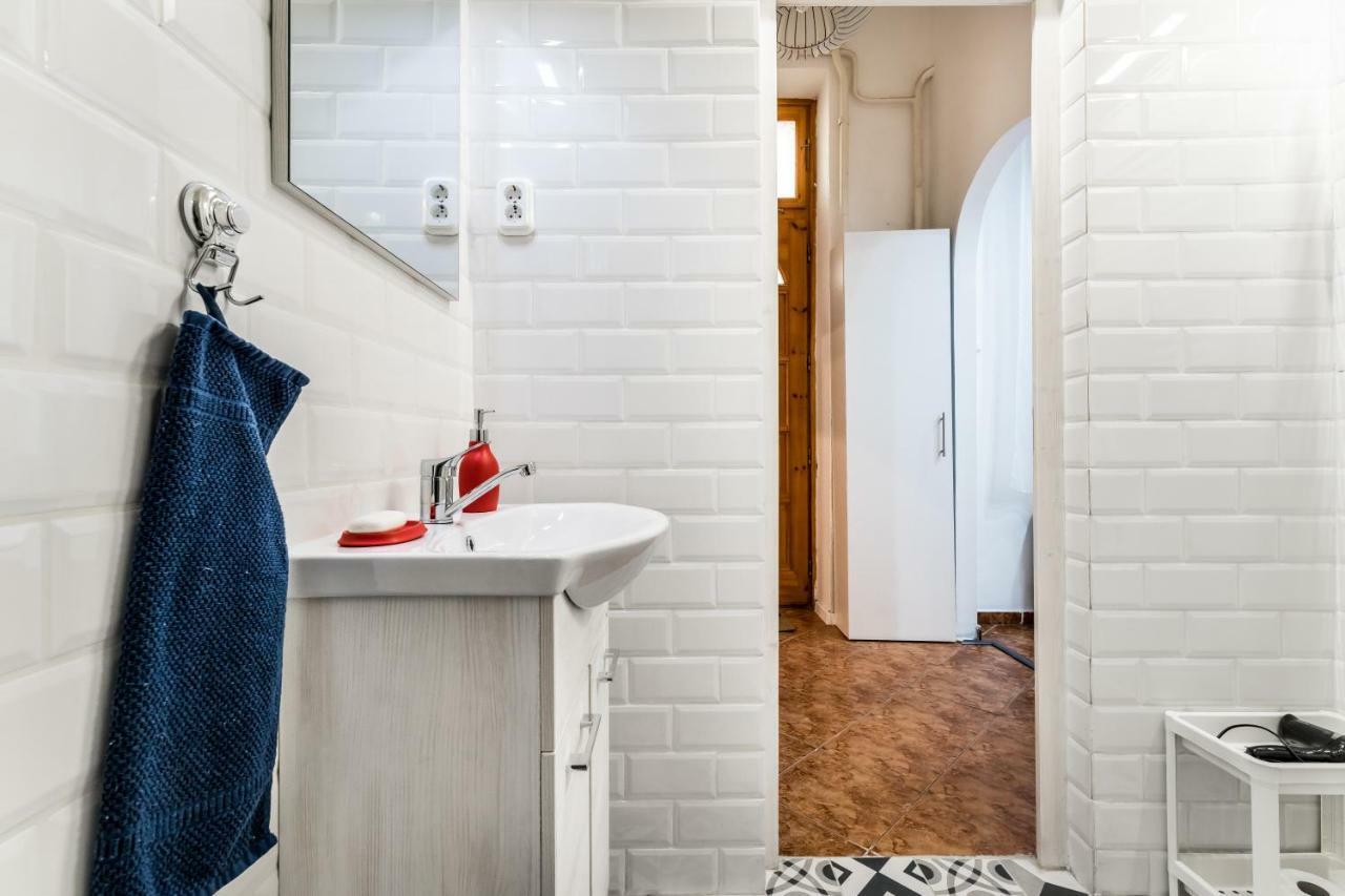 Bpr Cozy Rosie Apartment Boedapest Buitenkant foto
