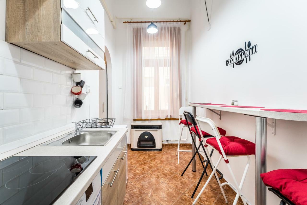 Bpr Cozy Rosie Apartment Boedapest Buitenkant foto